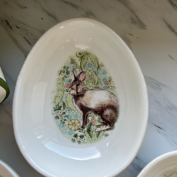 Pottery Barn - Egg Bowls - Set of 4 - Picture 13 of 15